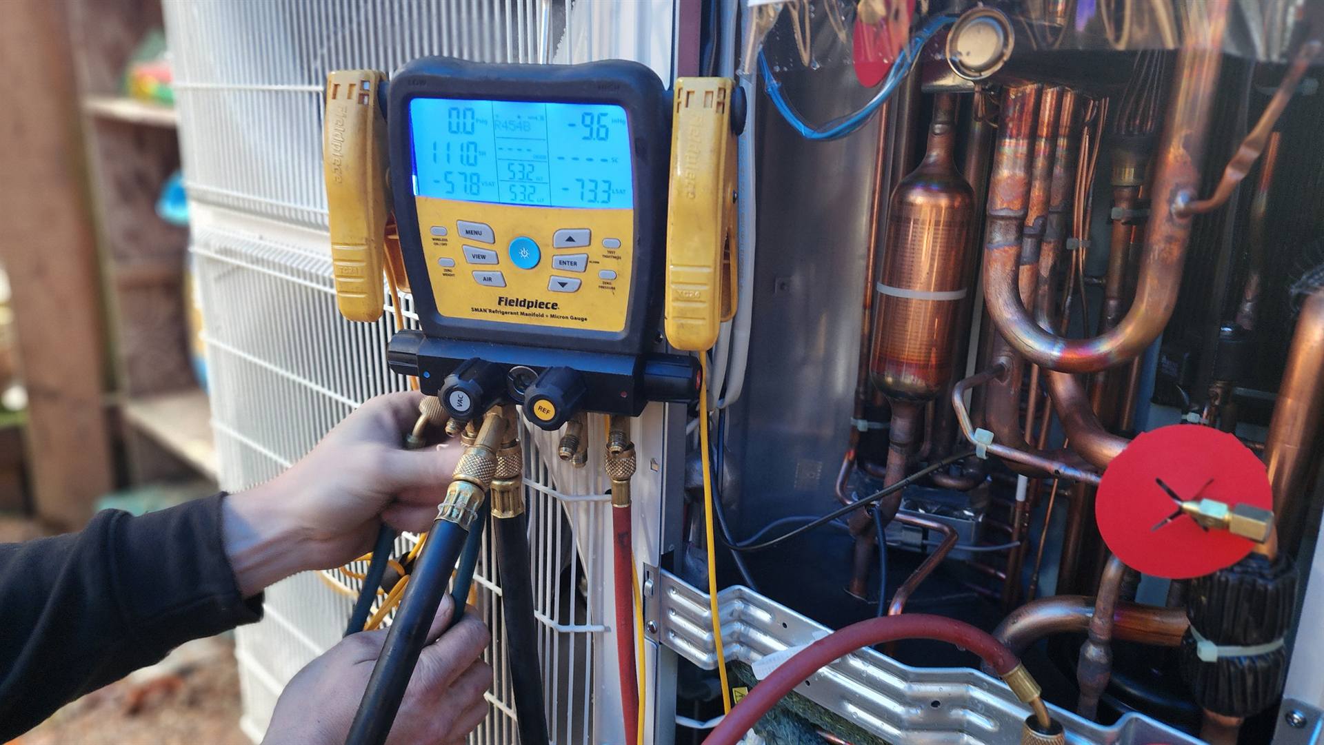 Upgrading Your Electrical Panel: 100-Amp vs. 200-Amp Service for Electric Vehicle Charging