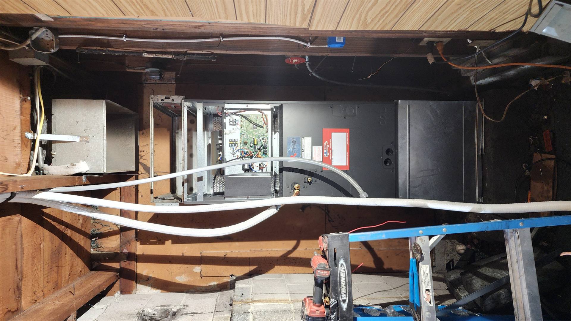How We Diagnose Intermittent Power Loss in Residential Breaker Panels