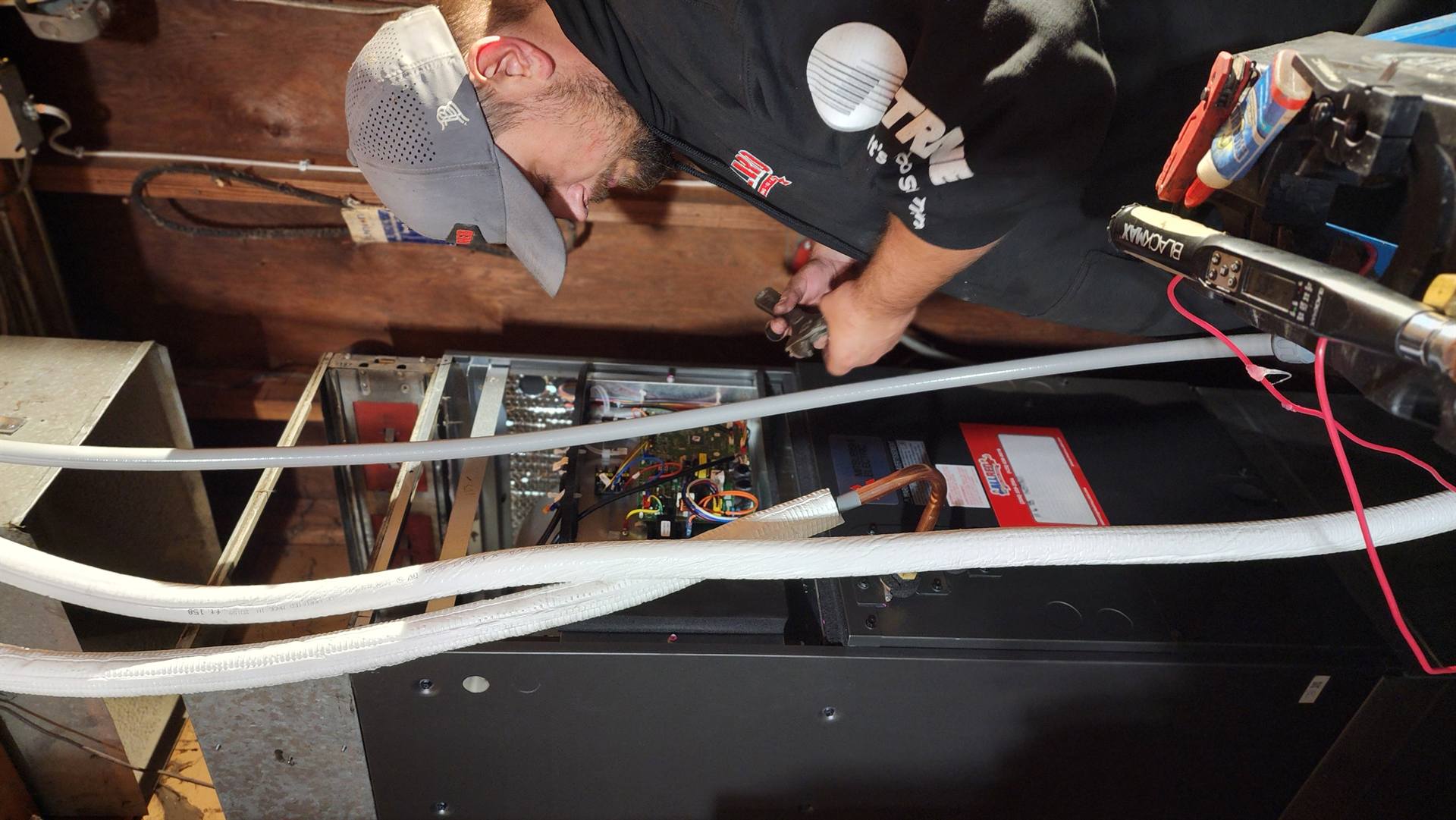 Managing Indoor Humidity During August Heatwaves in the Pacific Northwest